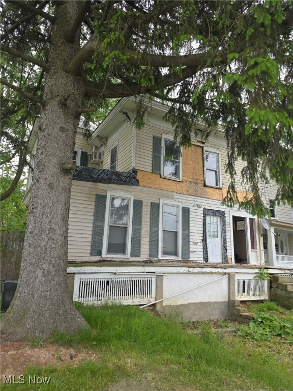 Property Photo: 804 West Avenue OH 44035
