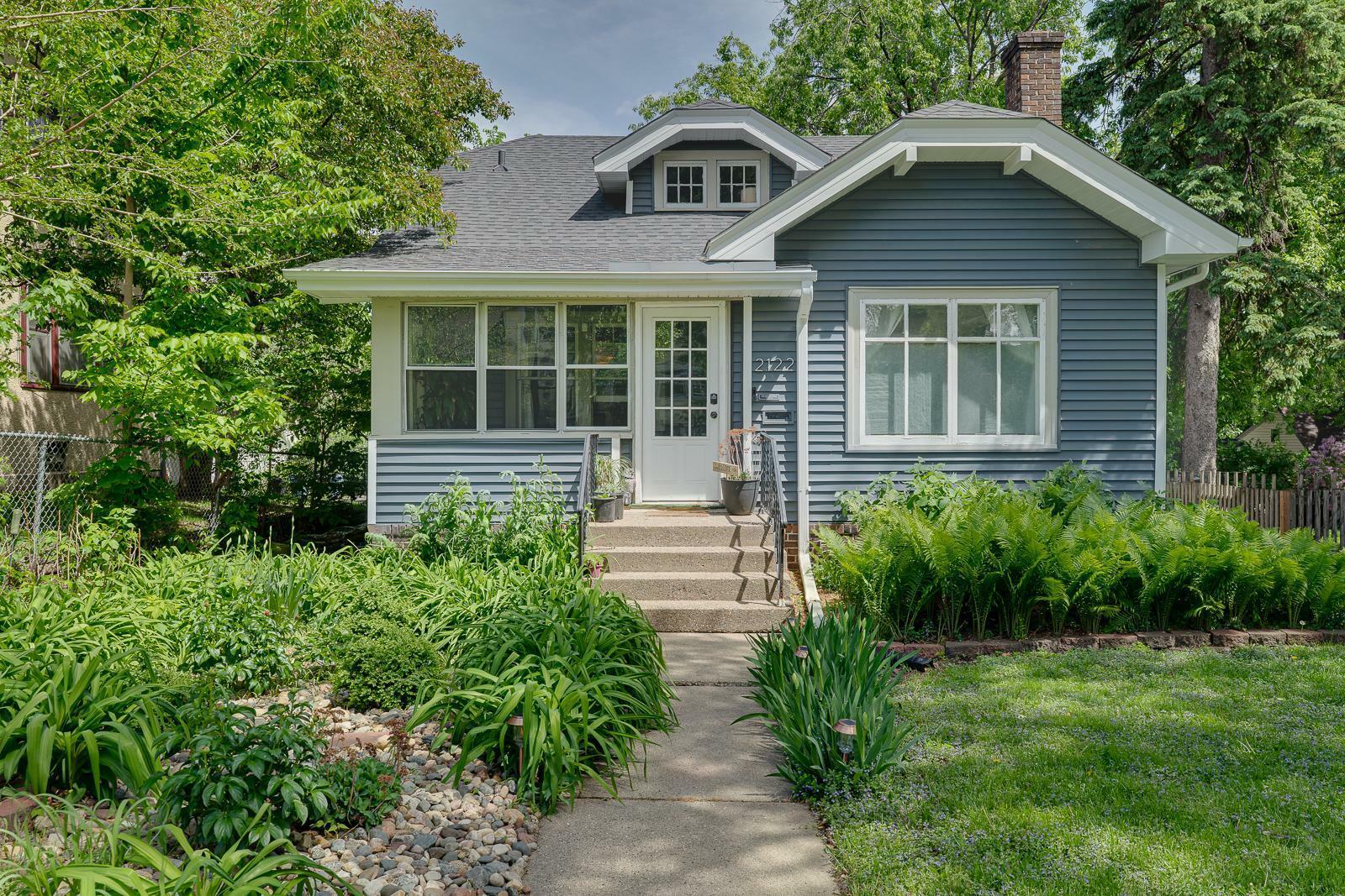 Property Photo: 2122 Thomas Avenue N MN 55411