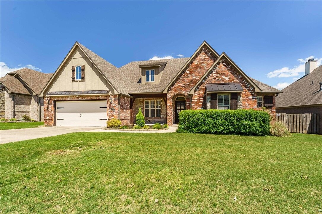 Property Photo:  3803 Le Mason Street  AR 72764 