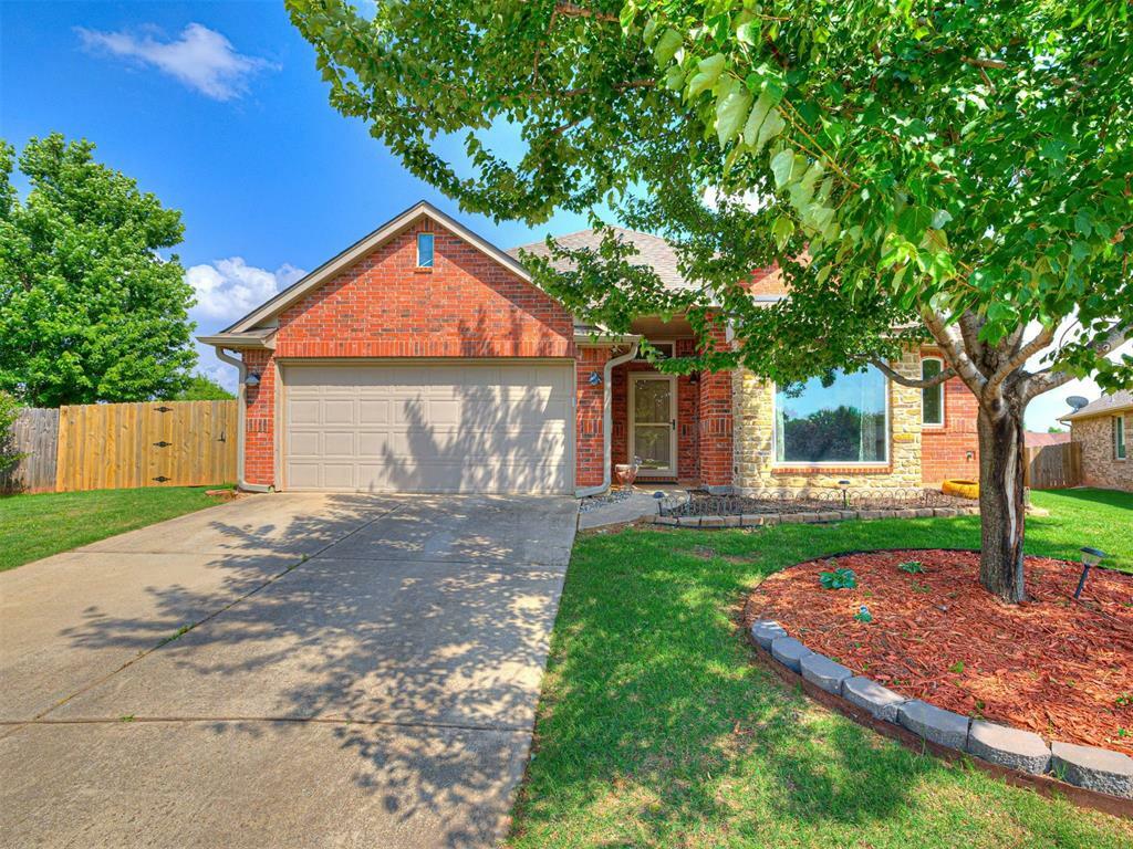 Property Photo: 1808 Shady Lane OK 73003