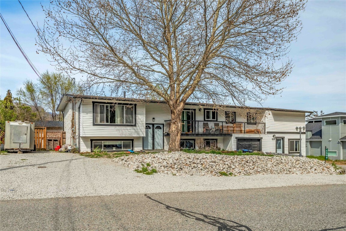 1560 Ponderosa Road  West Kelowna BC V1Z 1N1 photo