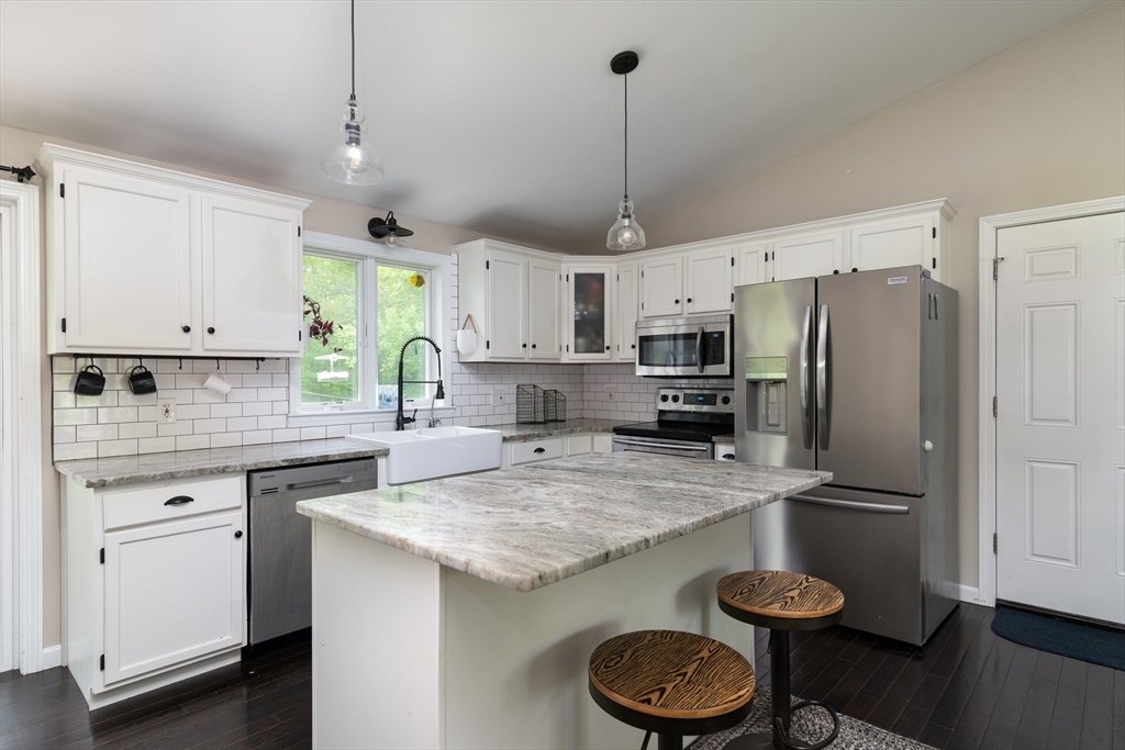 Property Photo:  286 Narrow Ave  MA 02790 