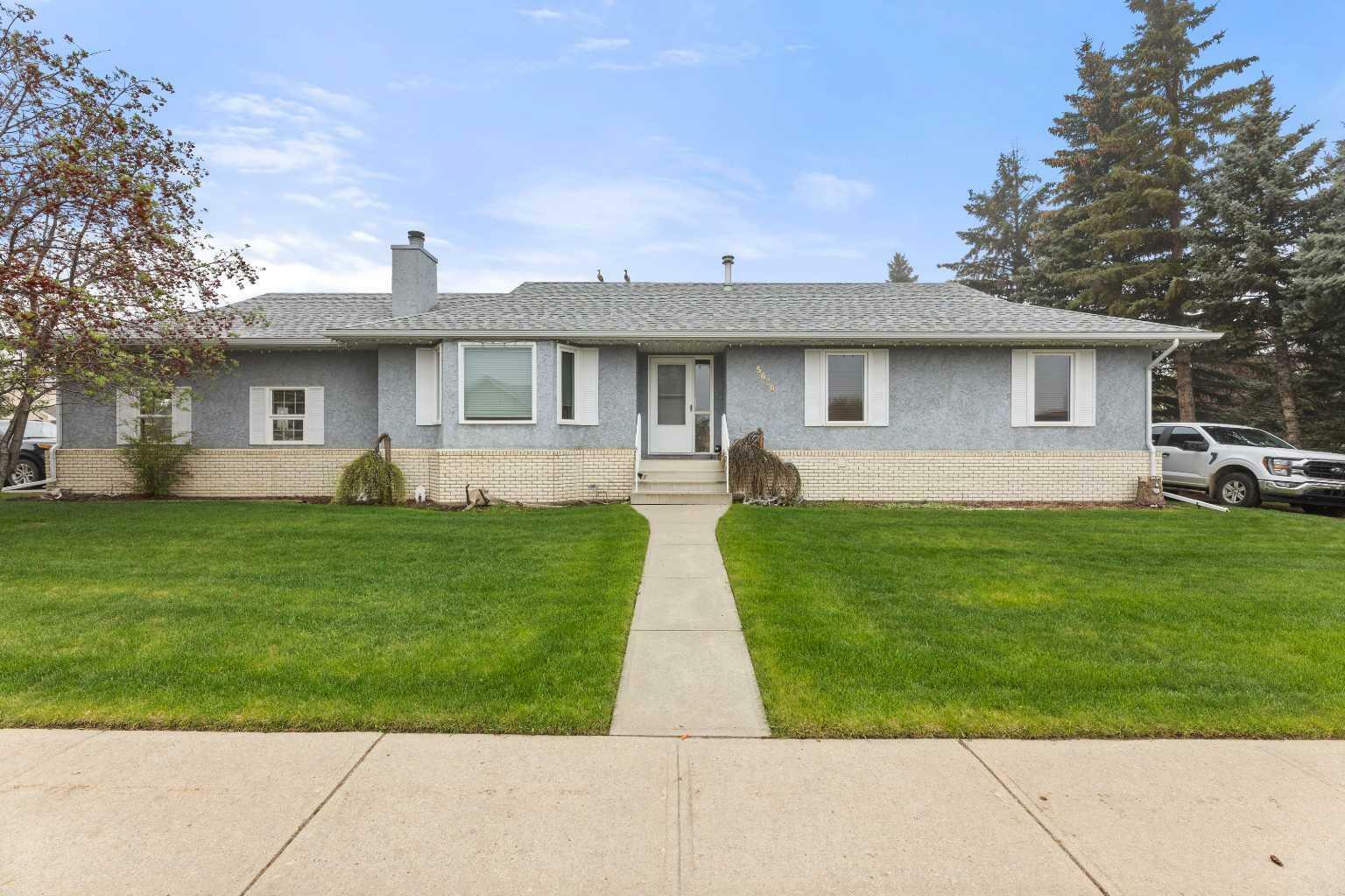 5630 60 Ave Close  Olds AB T4H 1K5 photo