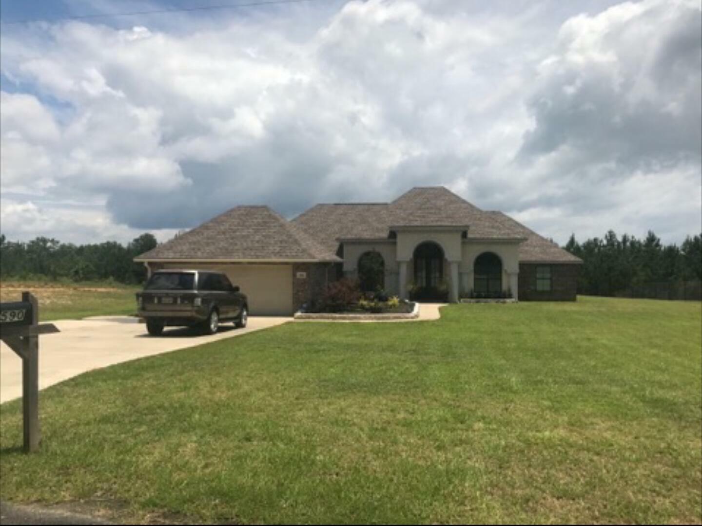 Property Photo: 590 Hickory Ridge Rd LA 71446