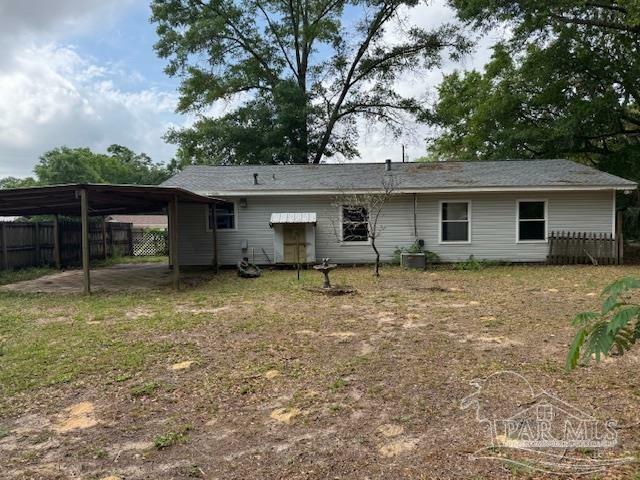 Property Photo: 6426 Walnut St FL 32570
