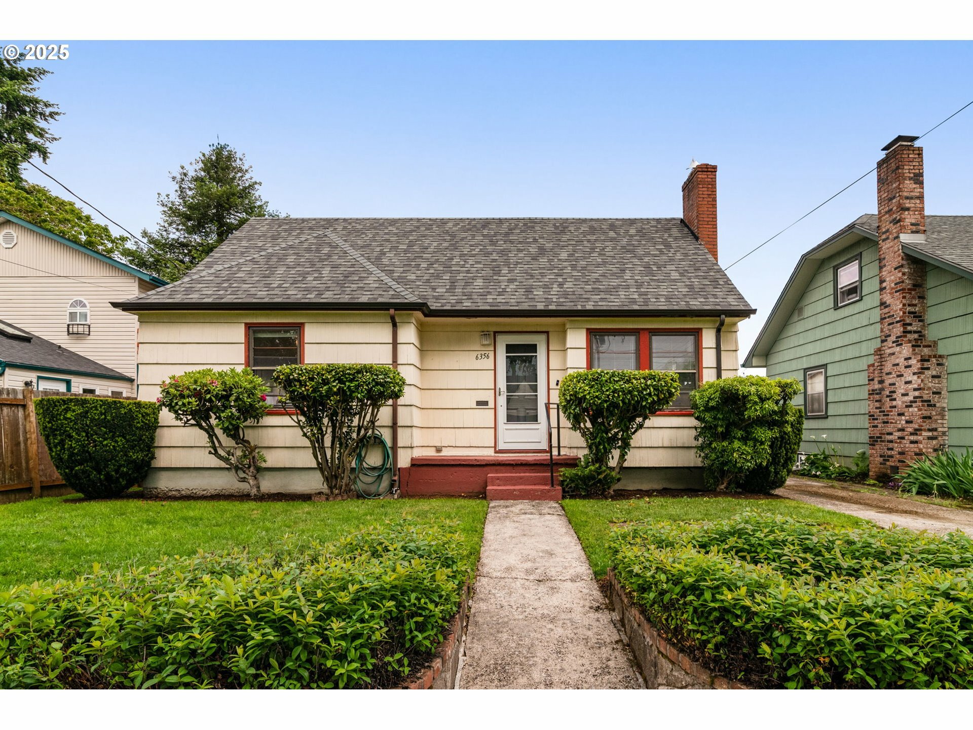6356 N Omaha Ave  Portland OR 97217 photo