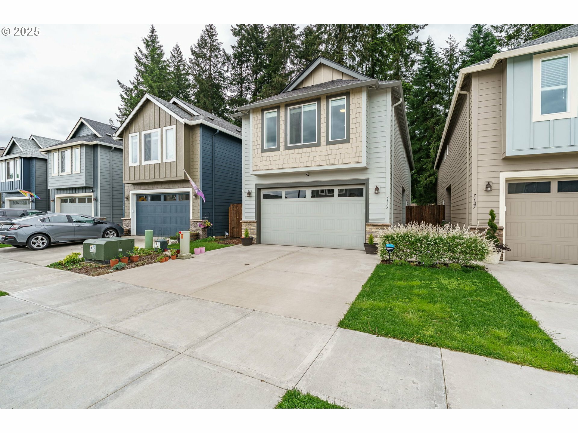 Property Photo: 7135 S 13th St WA 98642