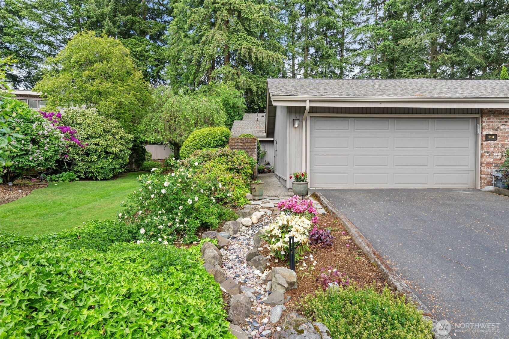 Property Photo: 114 143rd Place NE WA 98007