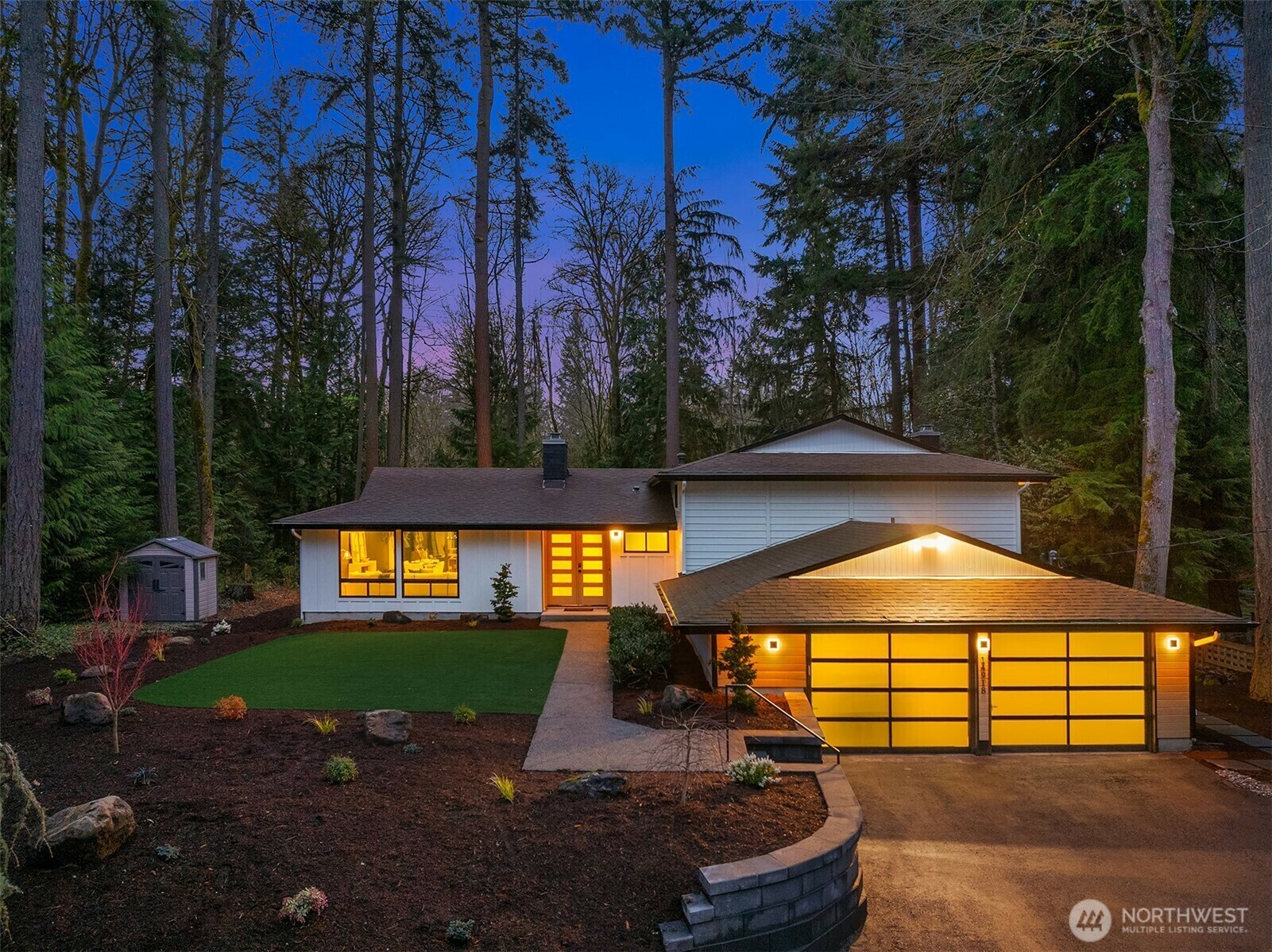 14918 NE 204th Street  Woodinville WA 98072 photo