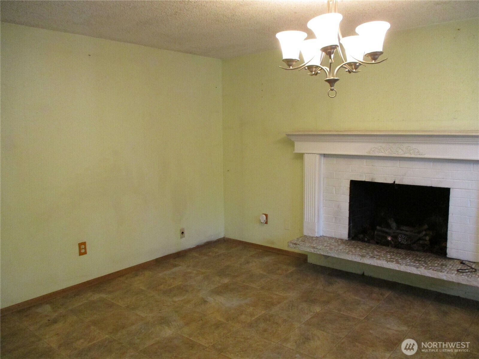 Property Photo: 5627 S Mullen Street WA 98409