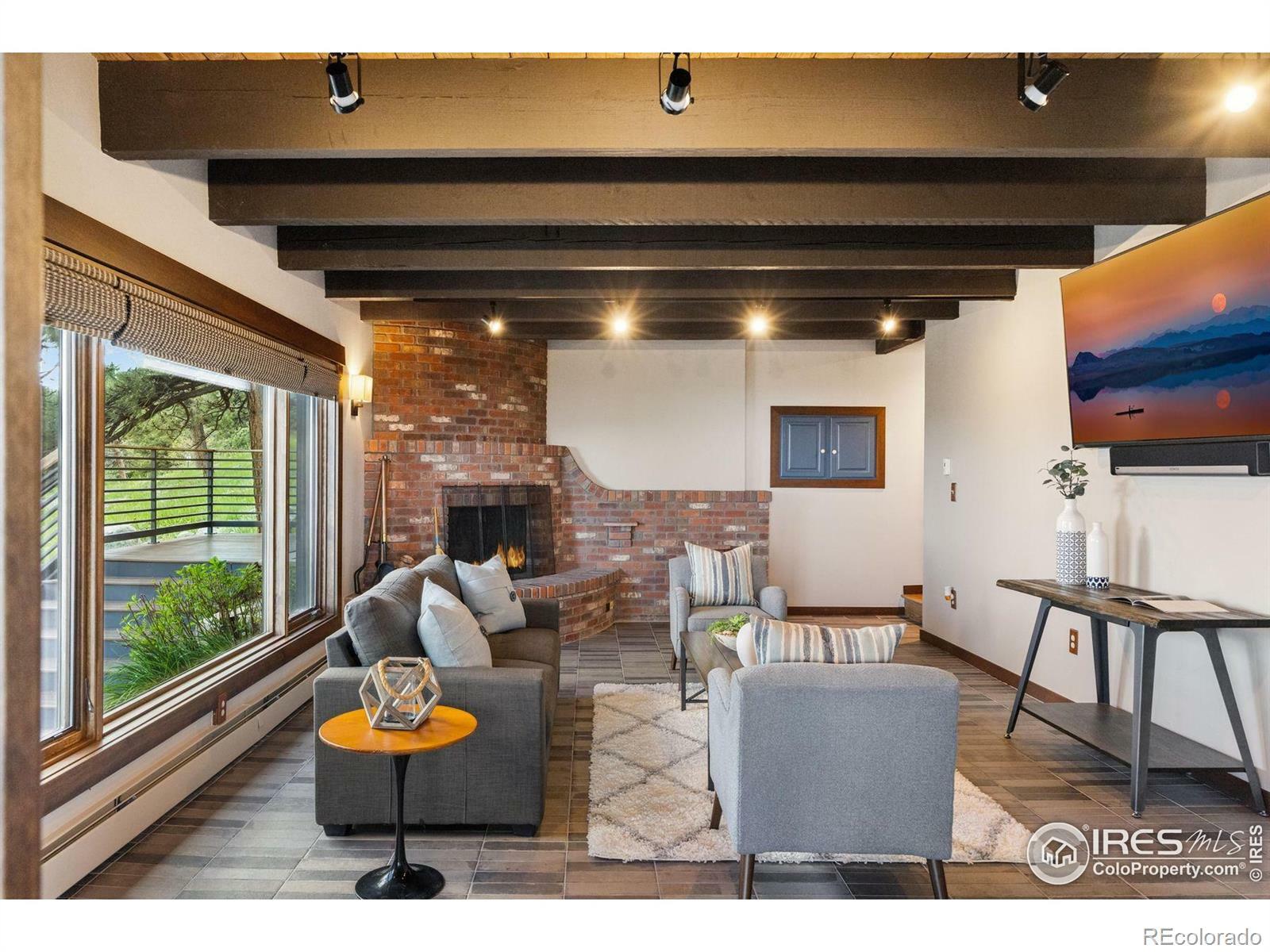Property Photo: 3021 N Lakeridge Trail CO 80302