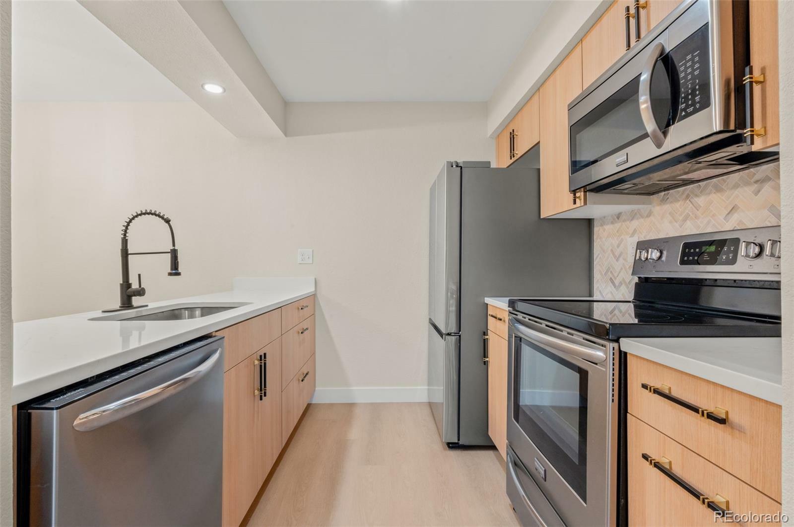 Property Photo: 3141 S Tamarac Drive 111G CO 80231