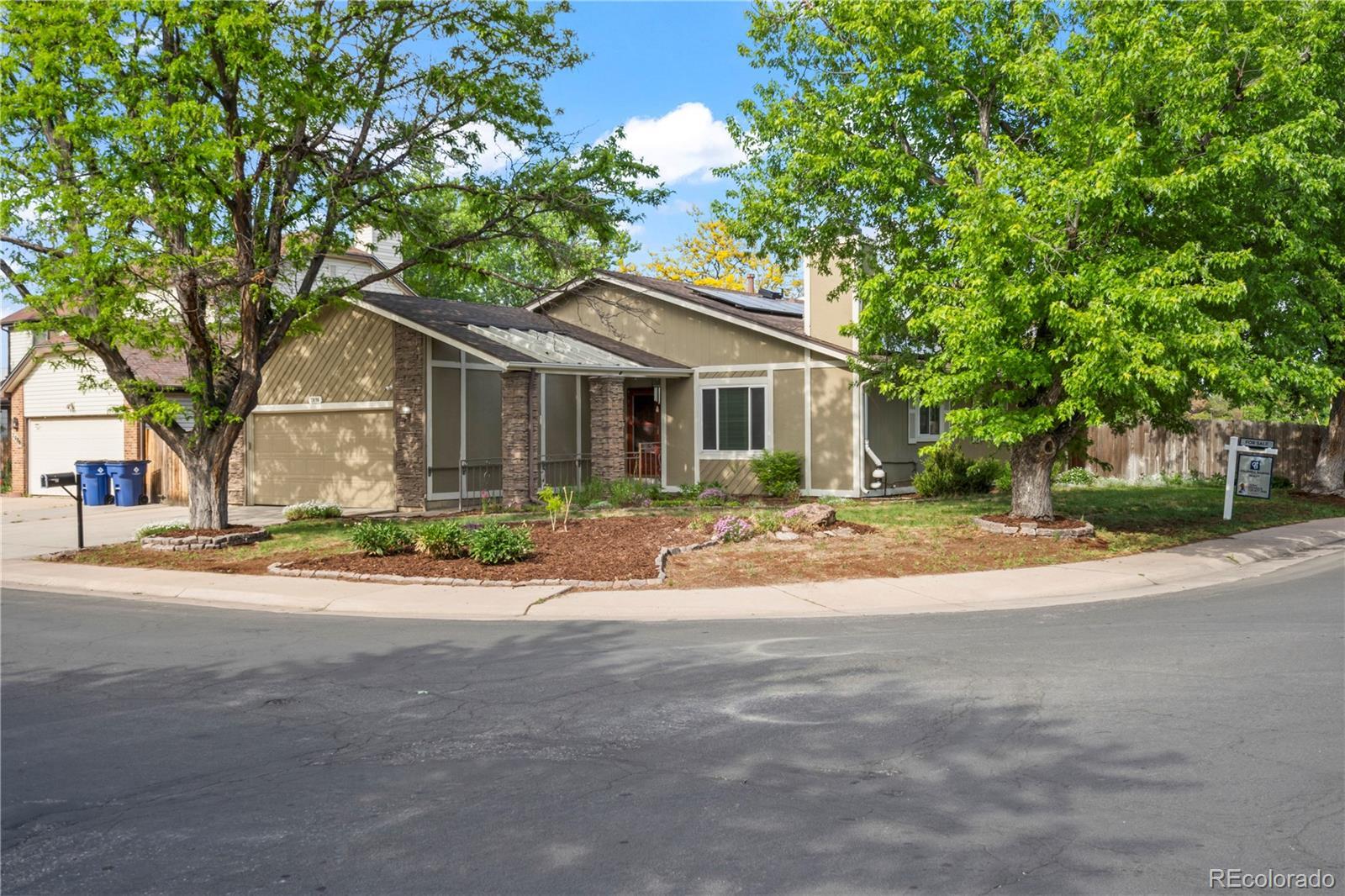 Property Photo: 2090 S Fairplay Street CO 80014