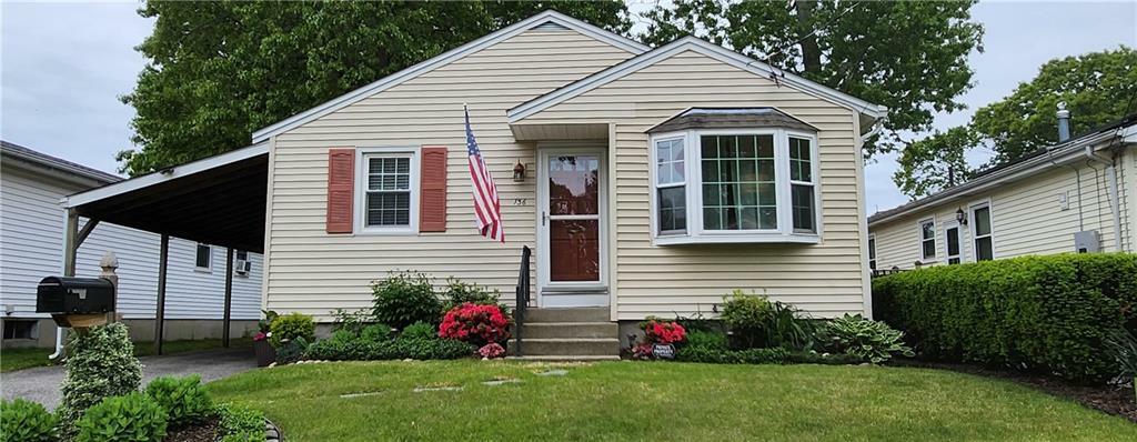 136 Oak Crest Drive  East Providence RI 02915 photo