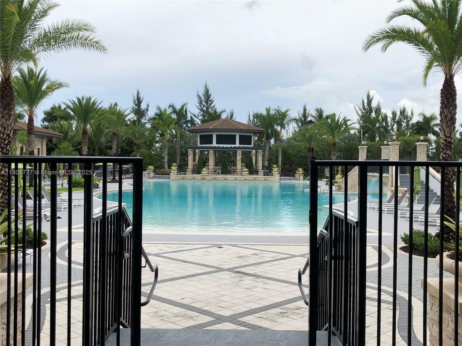 Property Photo: 10600 NW 88th St 1-203 FL 33178