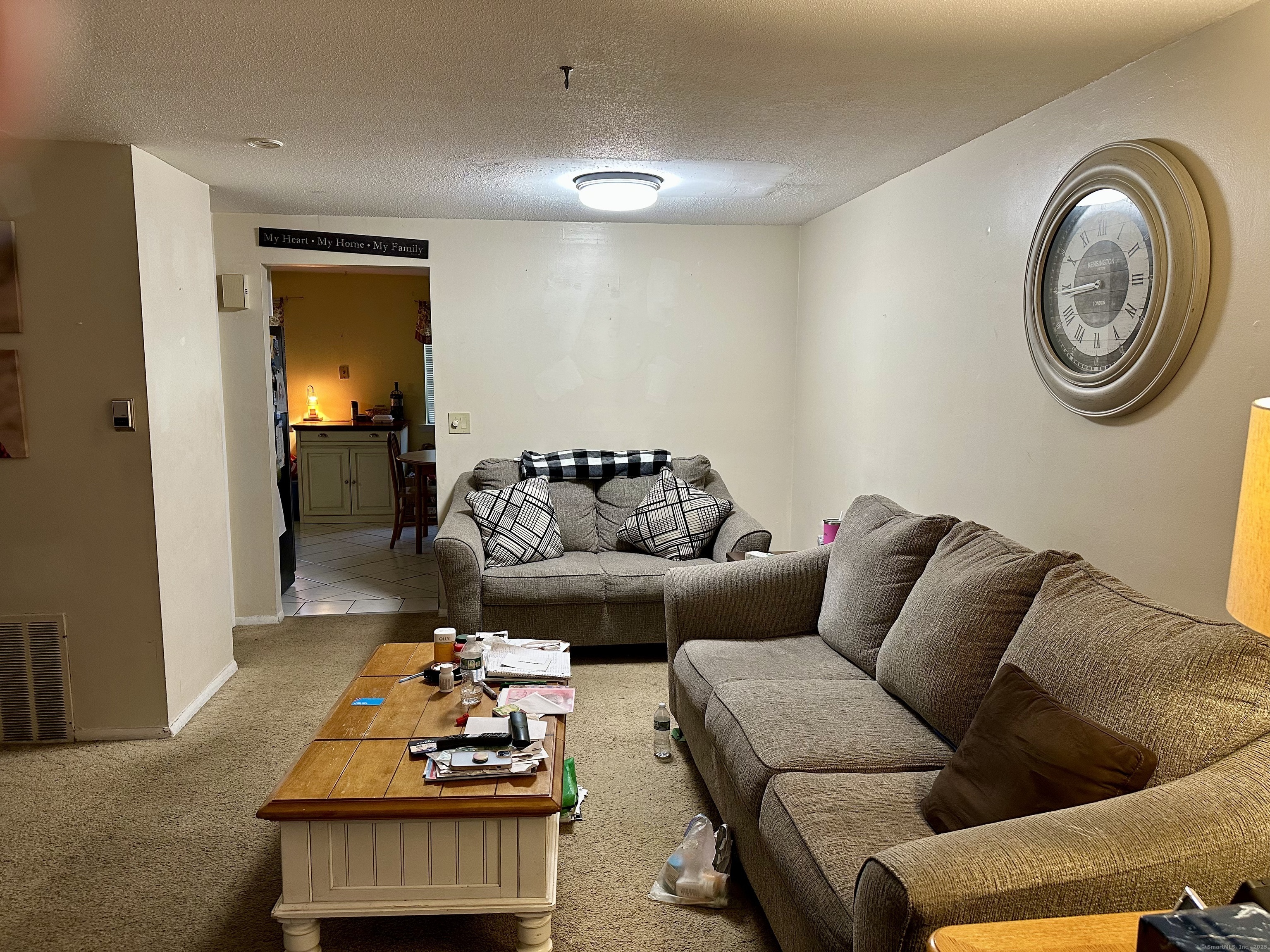 Property Photo: 47 Conestoga Way 47 CT 06033