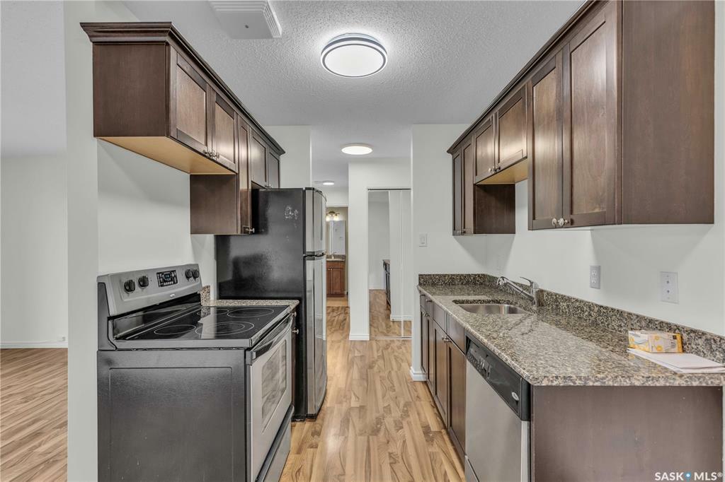 Property Photo: 176 Acadia Court 17 SK S7H 4C4