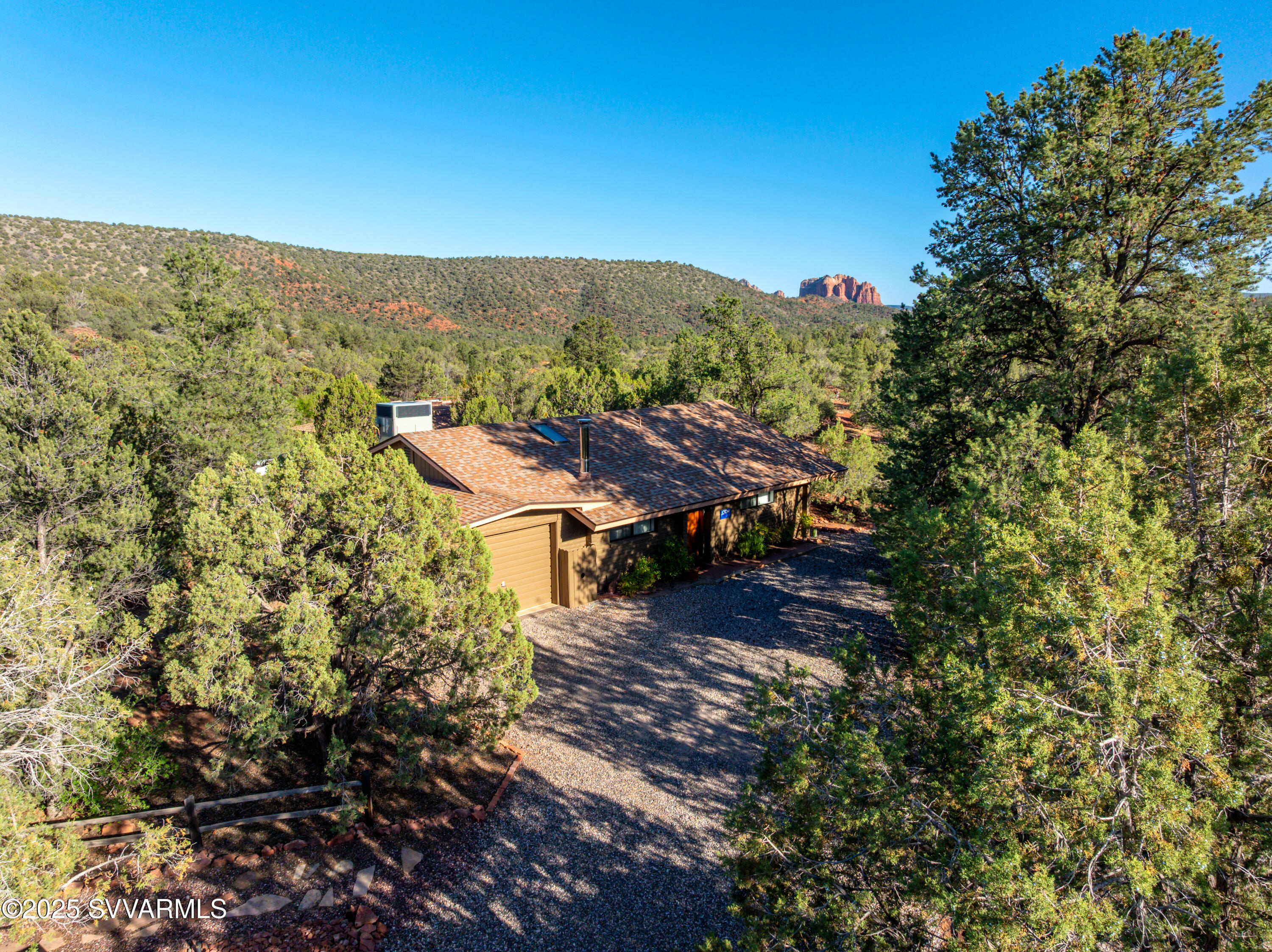 Property Photo: 550 El Camino Rd AZ 86336