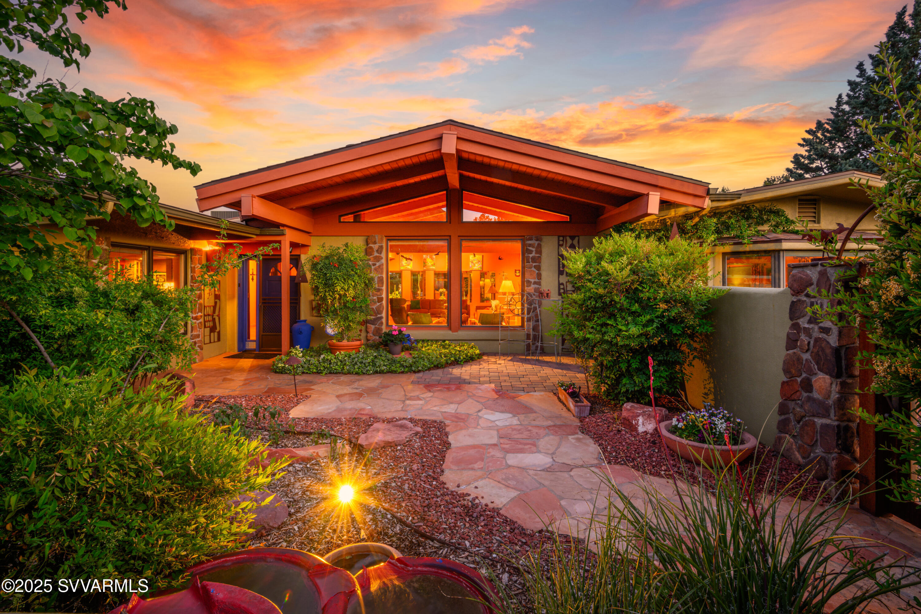 Property Photo:  550 El Camino Rd  AZ 86336 