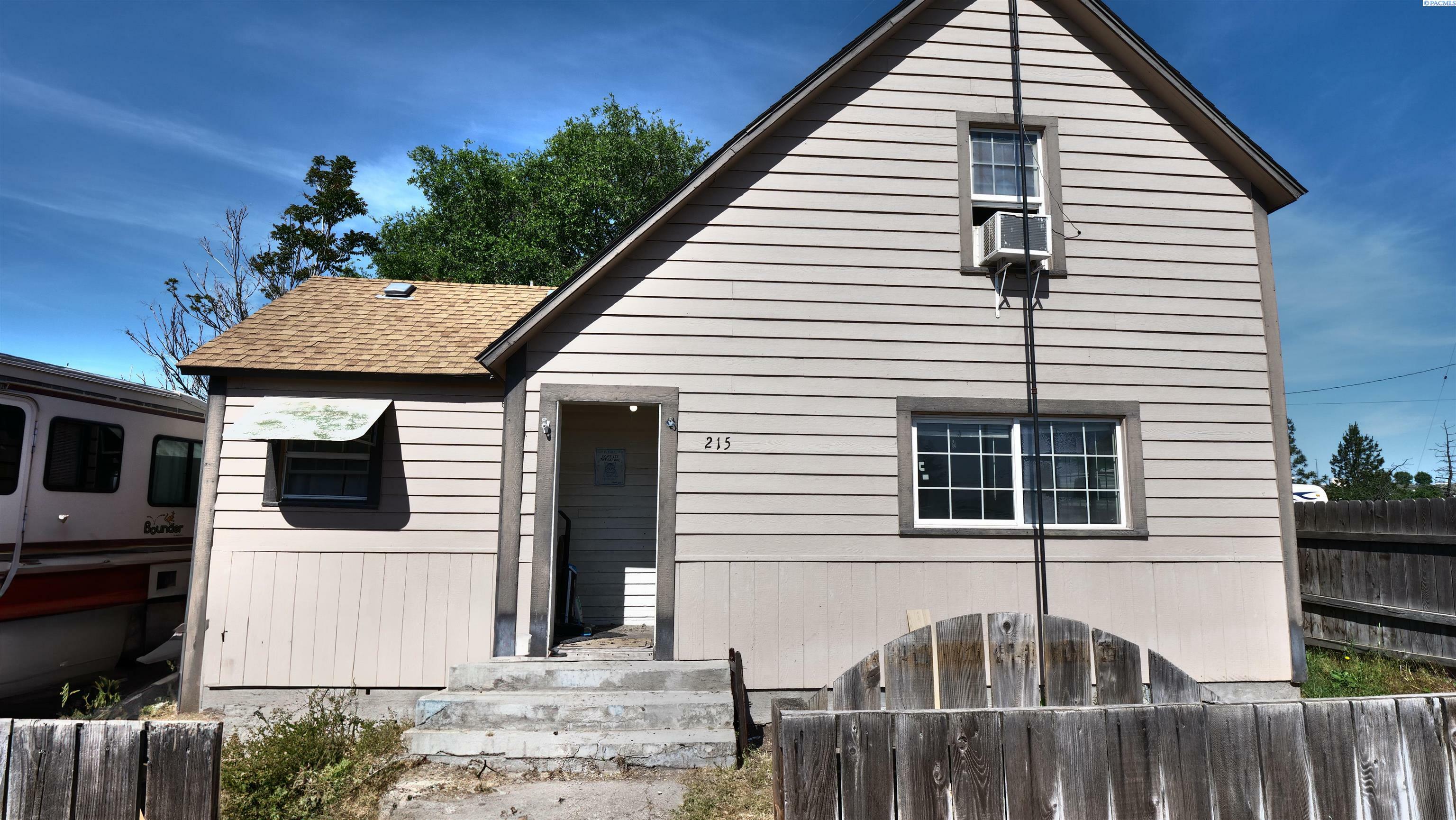215 S Almira Ave  Connell WA 99326 photo