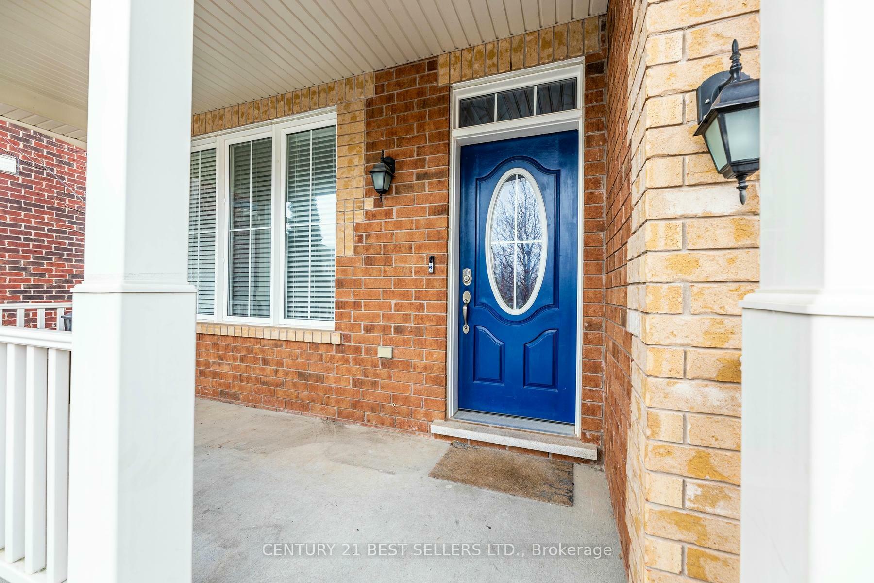 Photo de la propriété: 436 Tyrone Crescent ON L9T 8J8