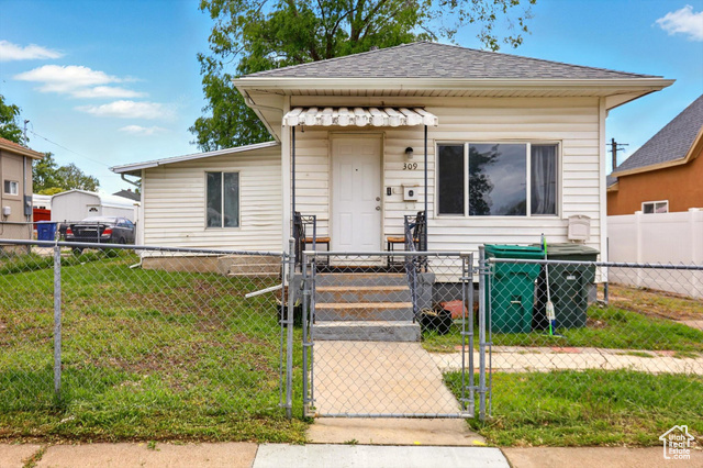 Property Photo:  309 34th St  UT 84401 