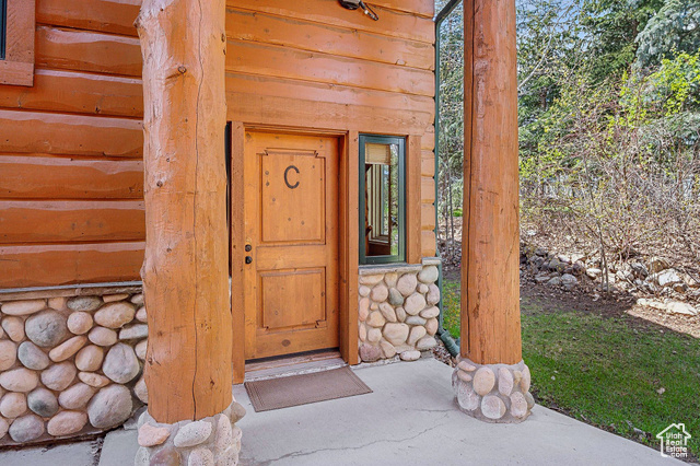 Property Photo: 3975 Timberwolf Ln 2C UT 84098