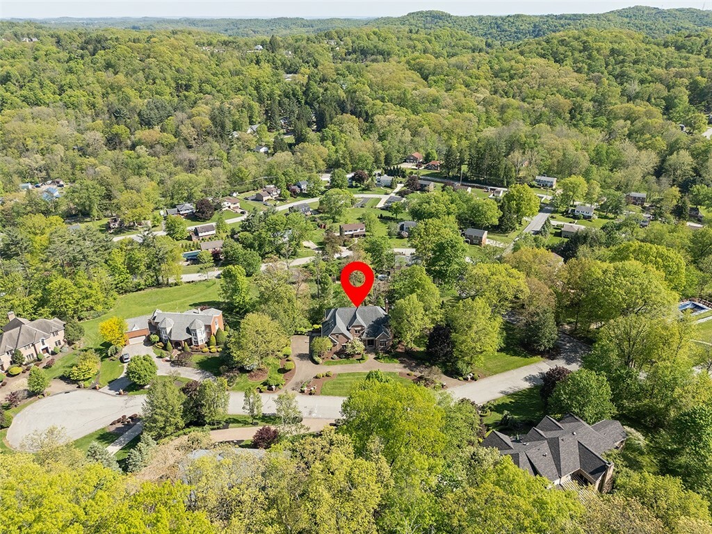 Property Photo: 3702 Millstone Ct PA 15668