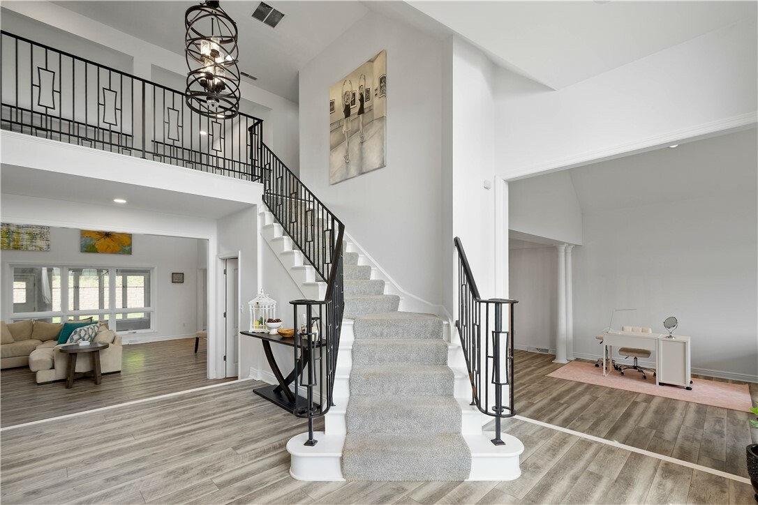 Property Photo: 323 Snowberry Cir PA 15367