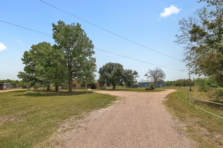 Property Photo: 20217 Engelmann Lane TX 78653