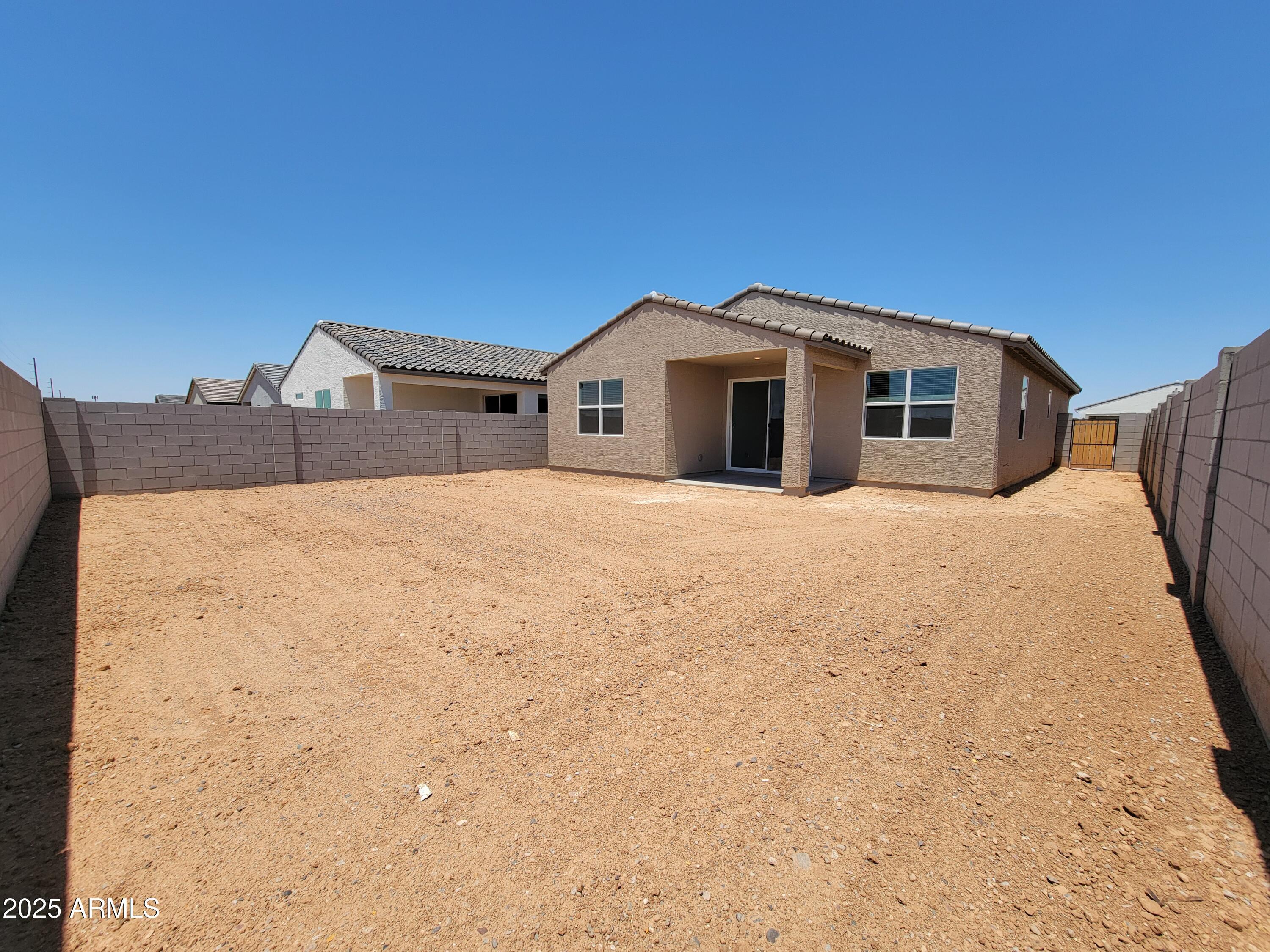 Property Photo: 7417 E Cozy Cottage Lane AZ 85143