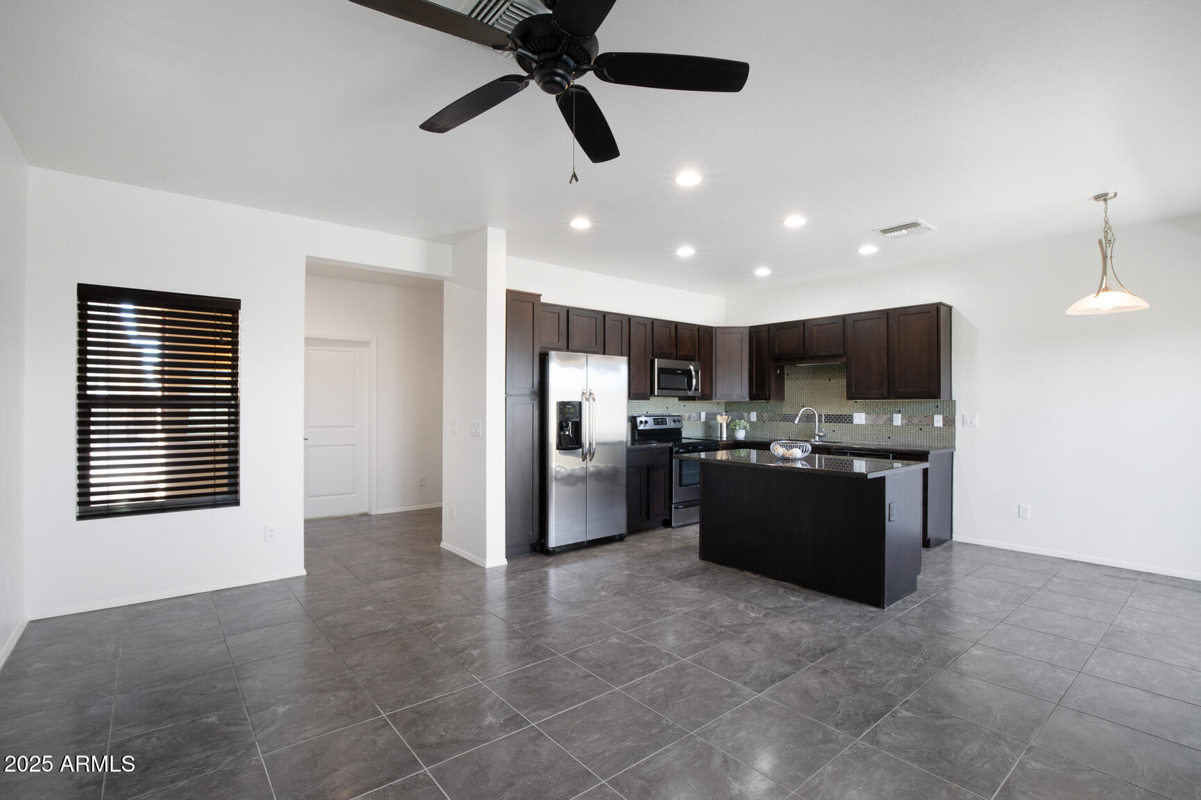 Property Photo: 3113 E Danbury Road 10 AZ 85032