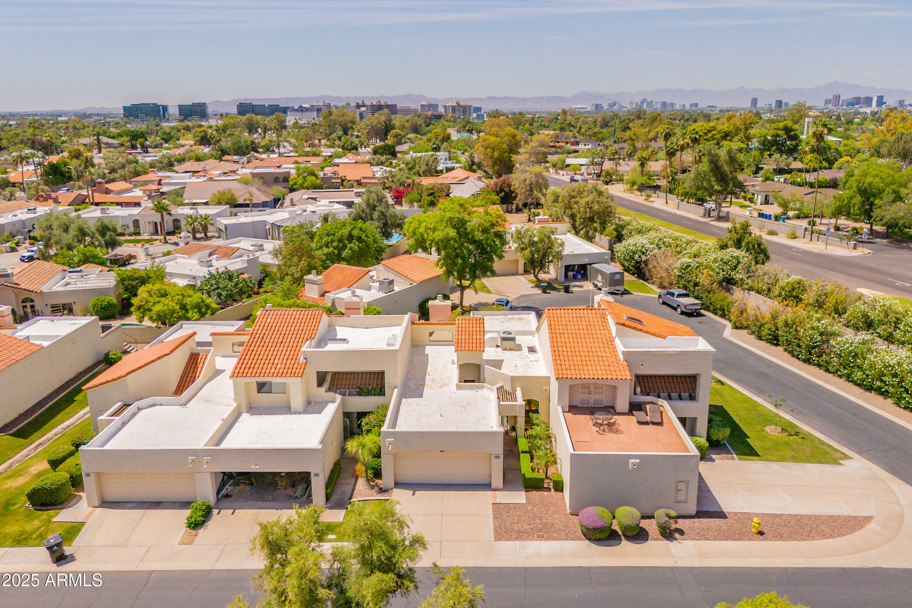 Property Photo:  2413 E Rancho Drive  AZ 85016 