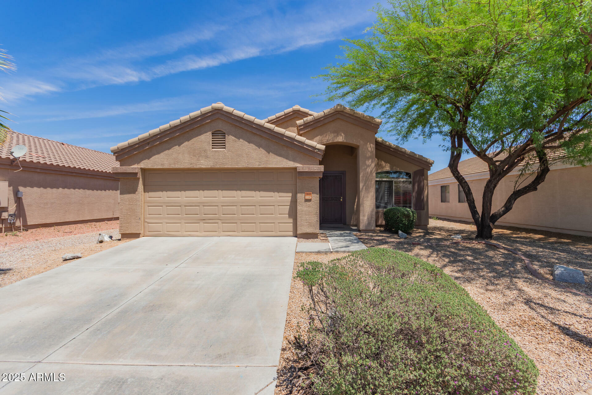 Property Photo: 10624 W Apache Street AZ 85353