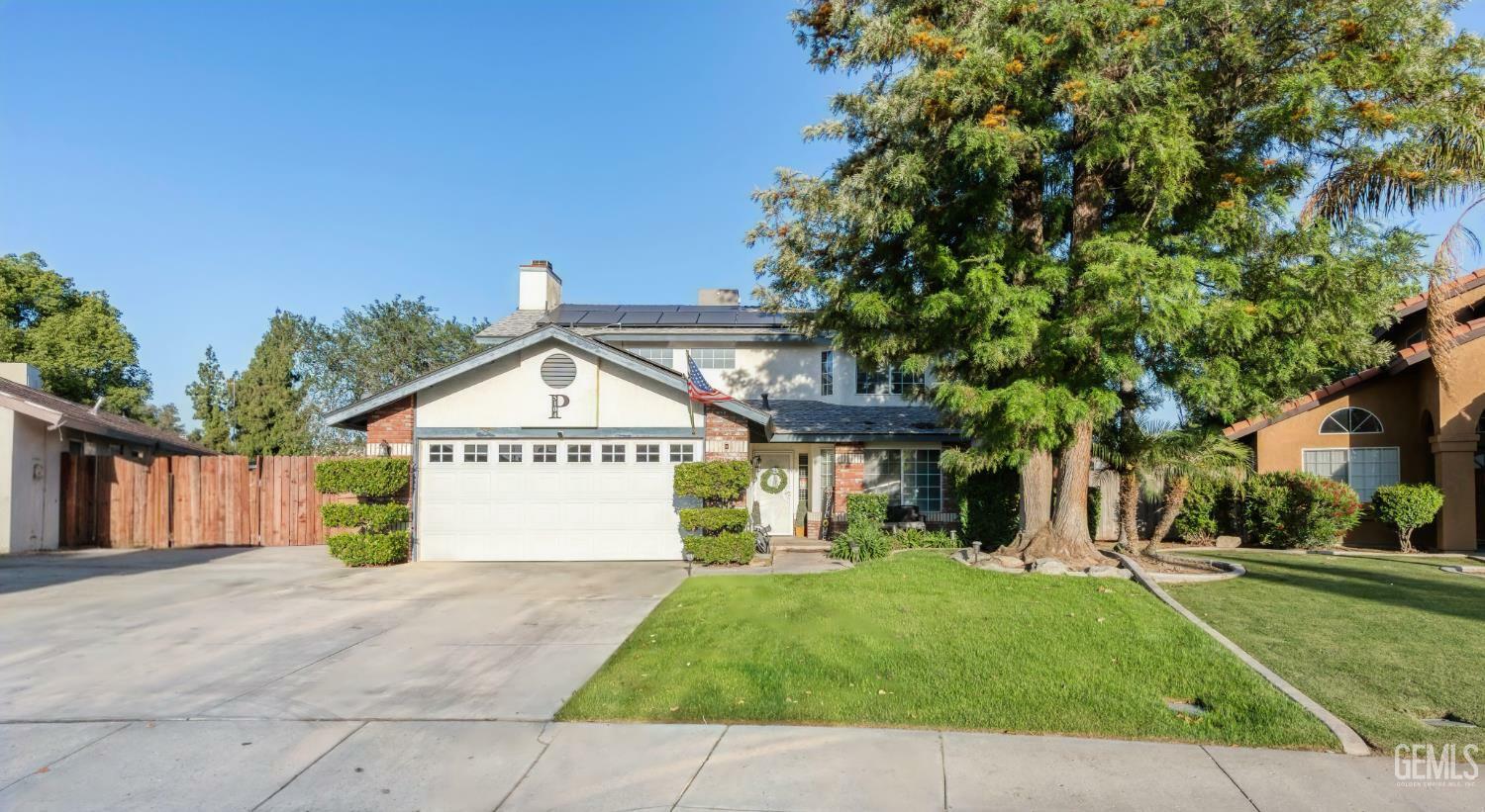 Property Photo: 5104 Silver Crossing Street CA 93313