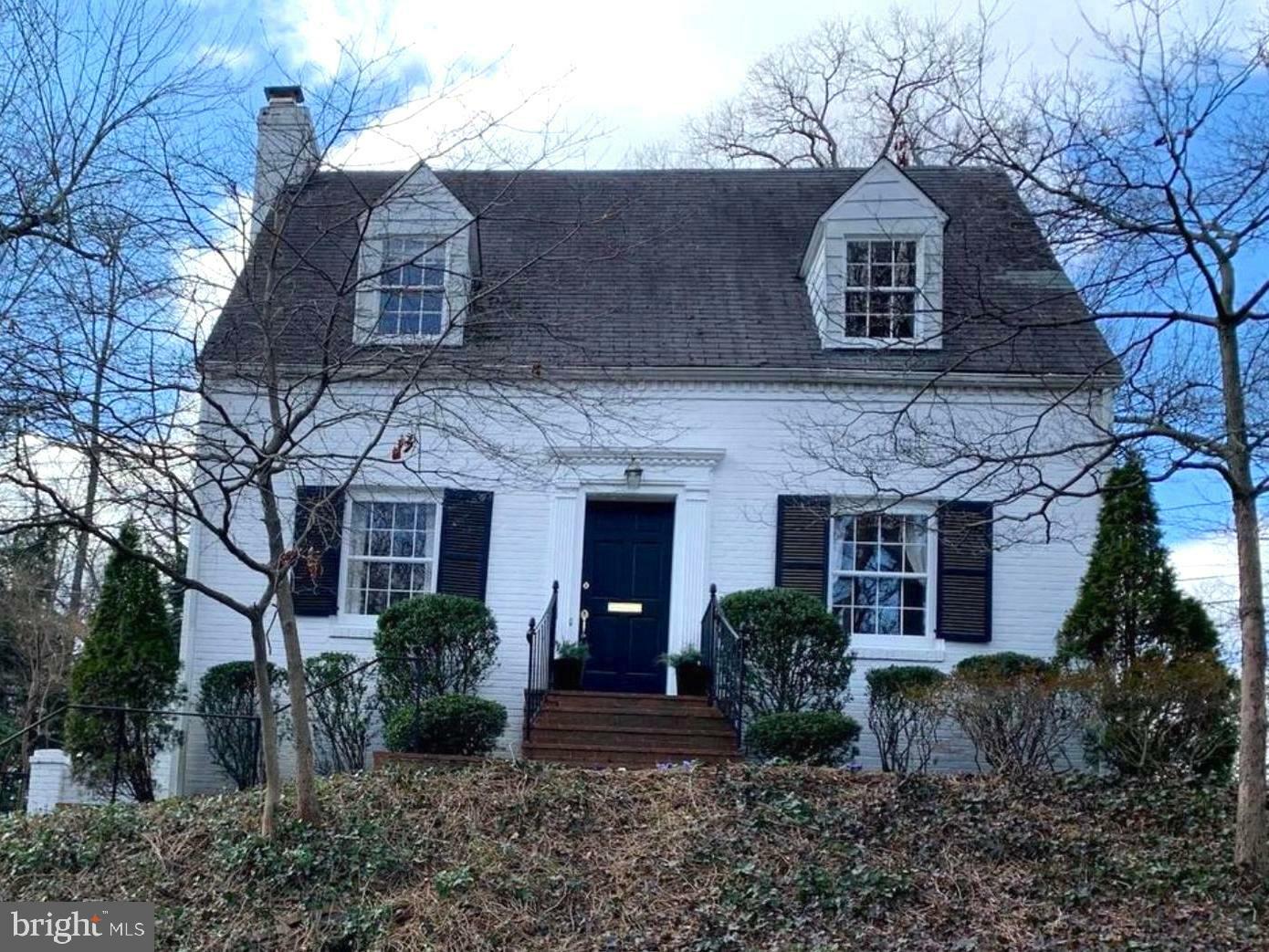 1628 N Harrison Street  Arlington VA 22205 photo