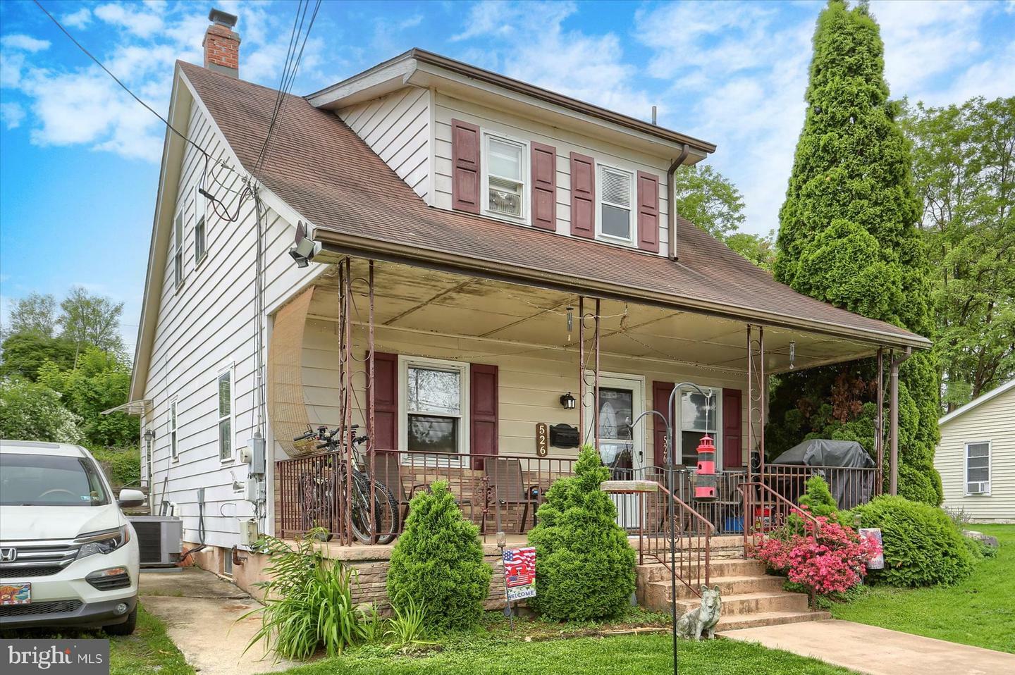 Property Photo: 526 N 3rd Street PA 17043
