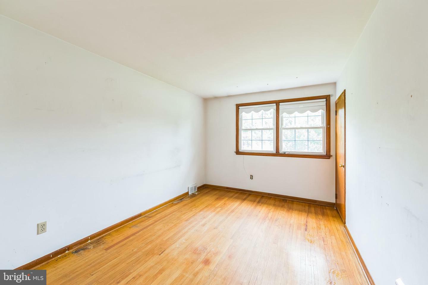 Property Photo: 1800 Terrace Drive PA 19002