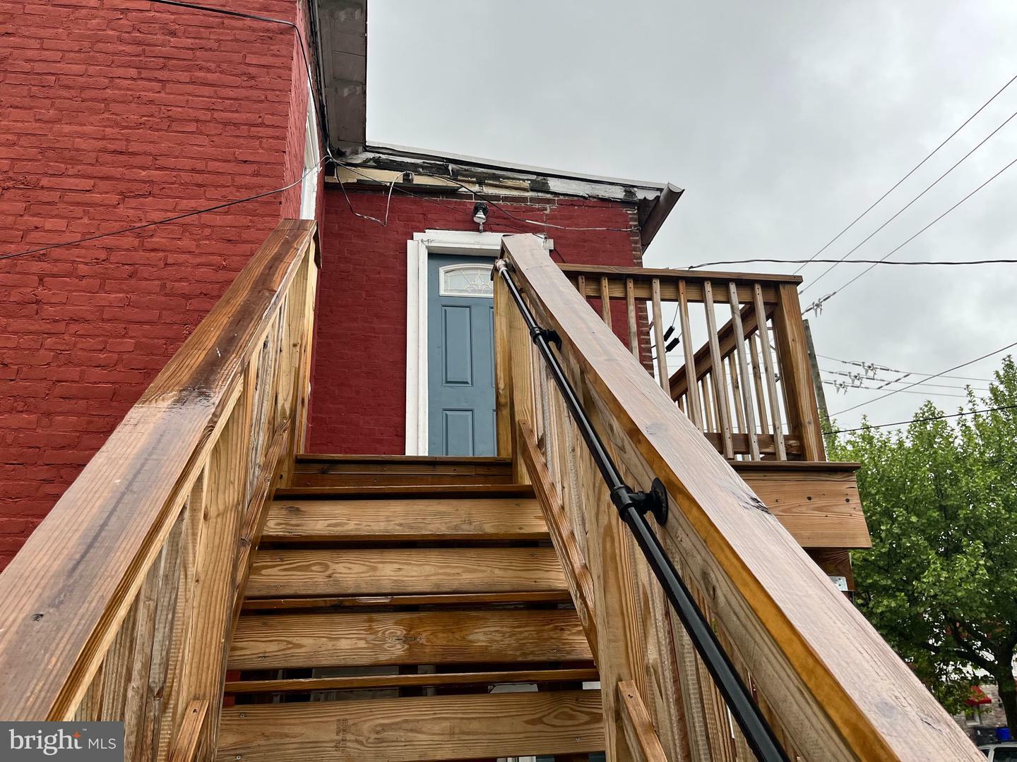 Property Photo:  101 N Warren Street 2  PA 19464 