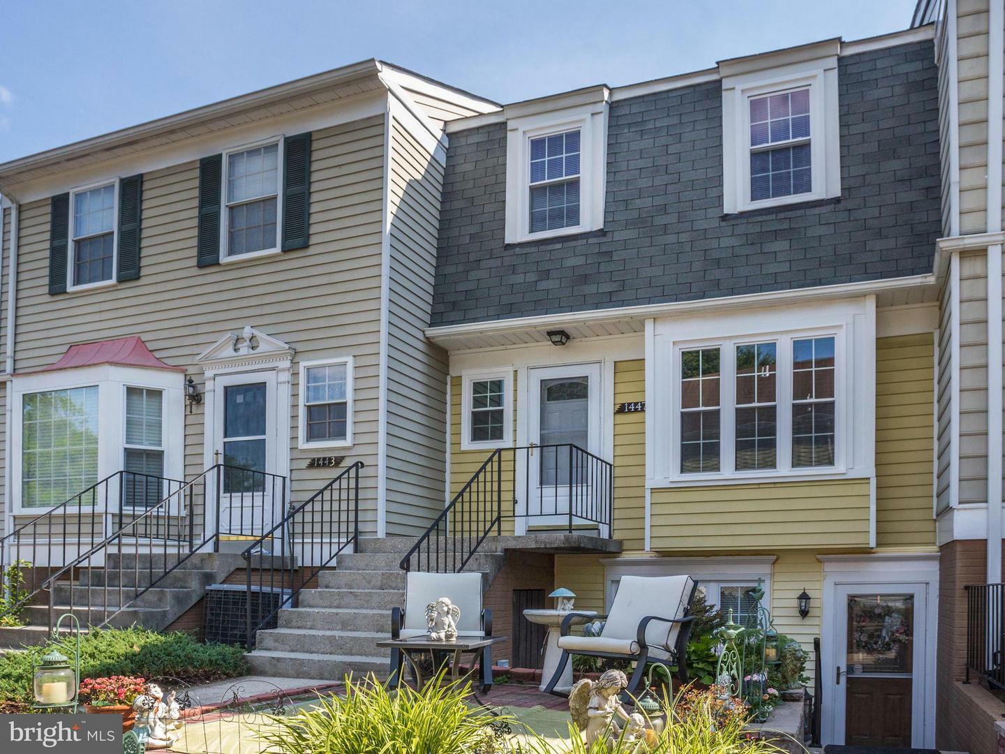 Property Photo: 1447 Chatham Court MD 21114