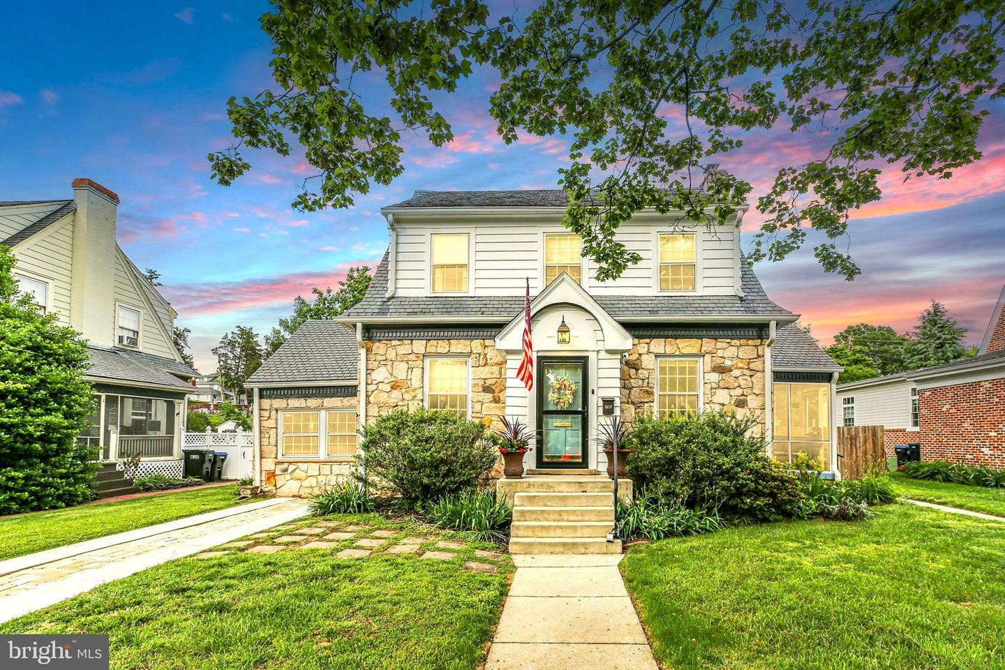 Property Photo: 1107 Kenmore Avenue VA 22401
