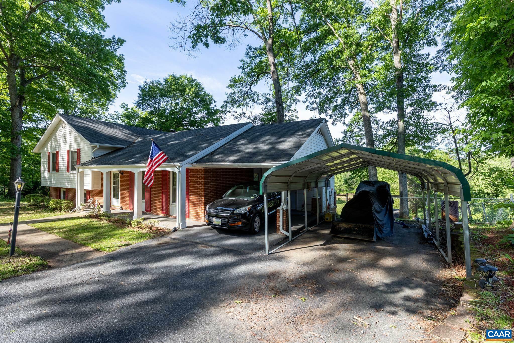 Property Photo: 186 Sunset Dr VA 22973