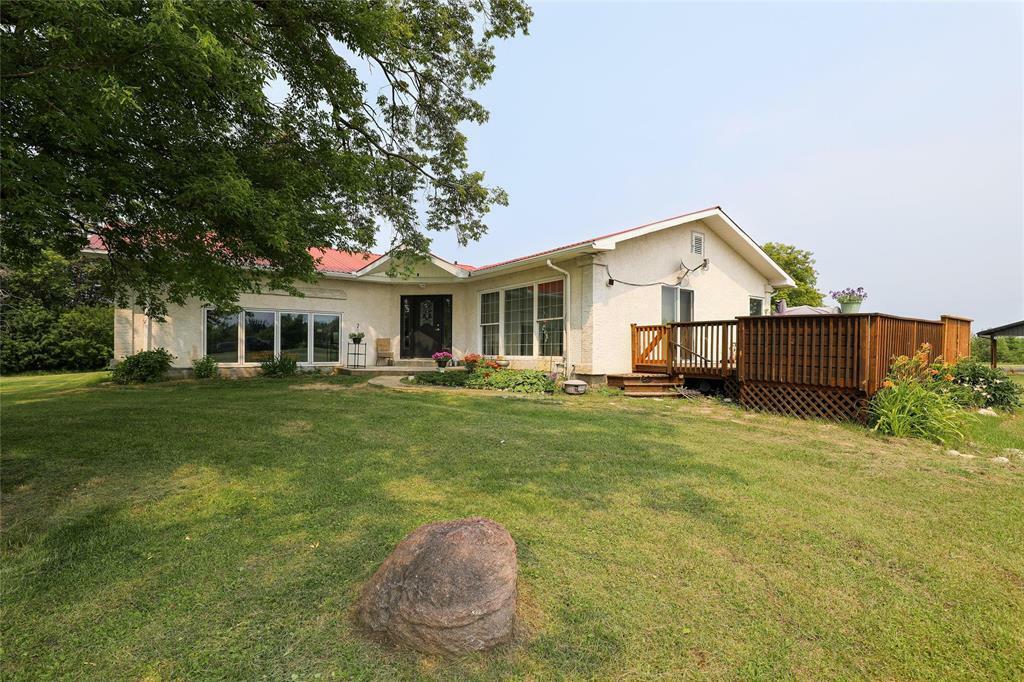 Property Photo: 25 Spruce Drive MB R0E 0X0