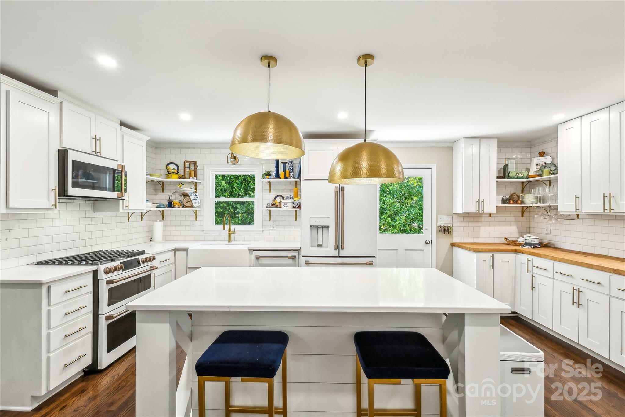 Property Photo:  106 Phifer Street  SC 29715 