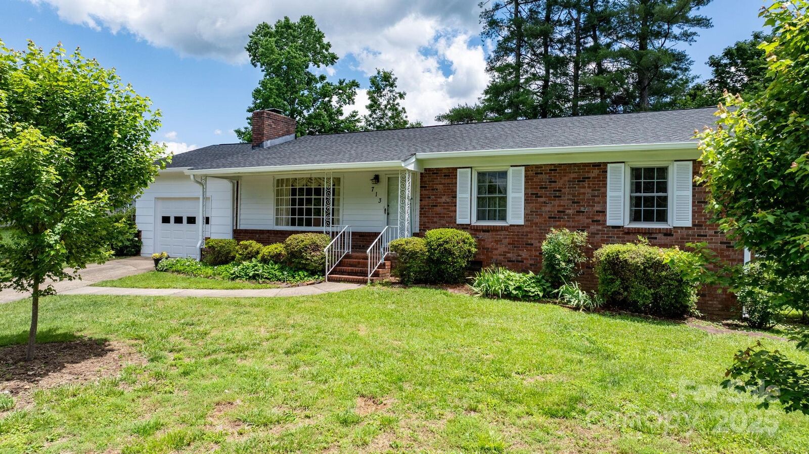 Property Photo:  713 Crozet Street NW  NC 28690 