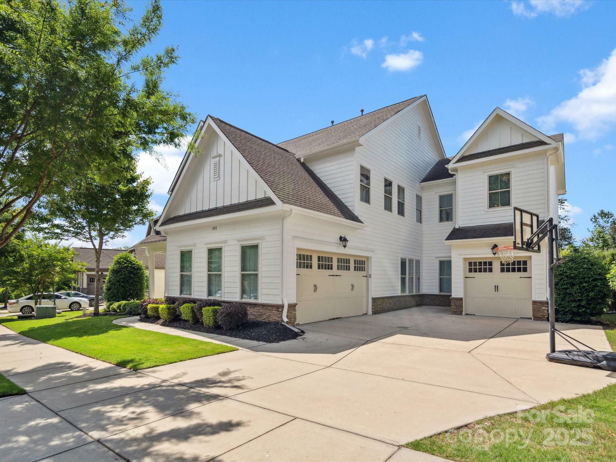 Property Photo:  435 Galbreath Court 128  SC 29708 