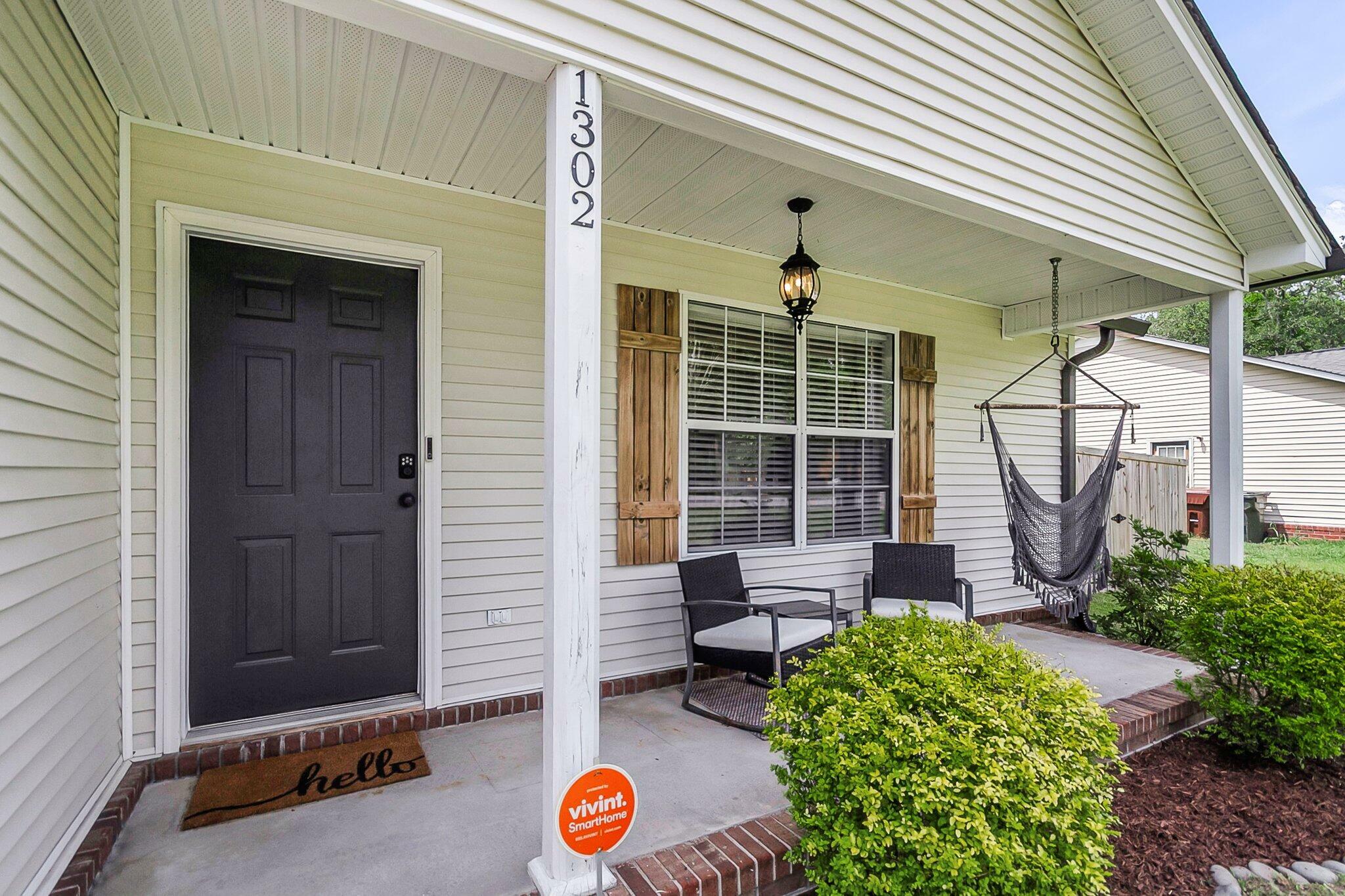 Property Photo:  1302 Aubry Drive  SC 29461 