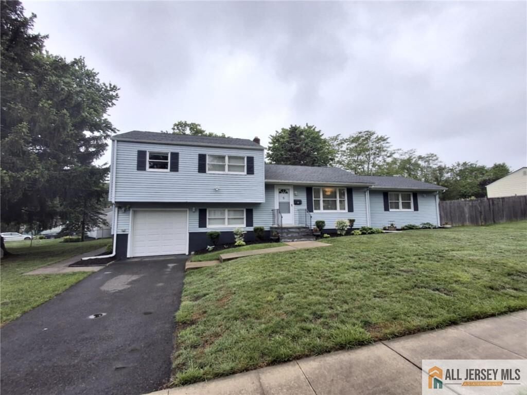 Property Photo:  5 Beebe Avenue  NJ 08884 