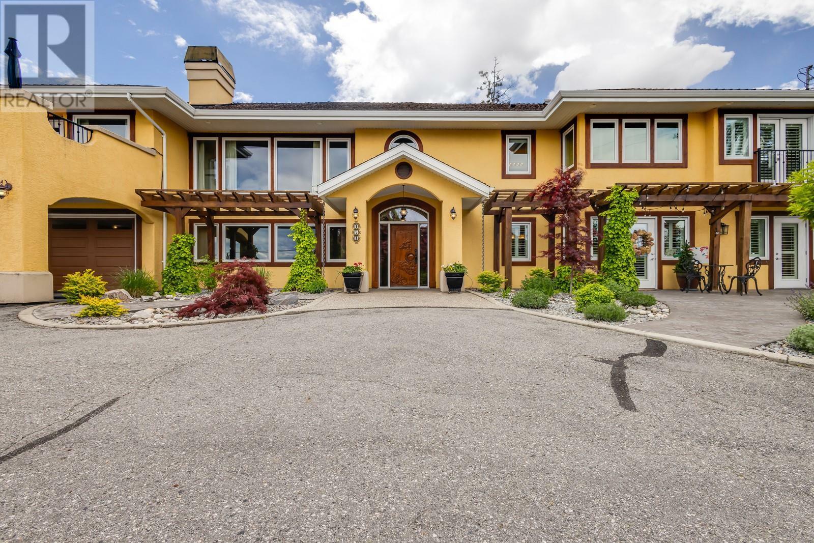 471 Okaview Road  Kelowna BC V1W 4M1 photo