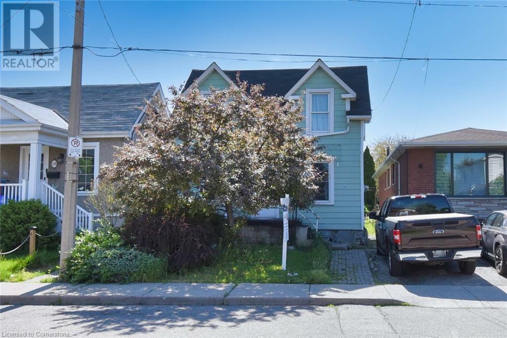 Property Photo: 336 Tragina Avenue North ON L8H 5E3